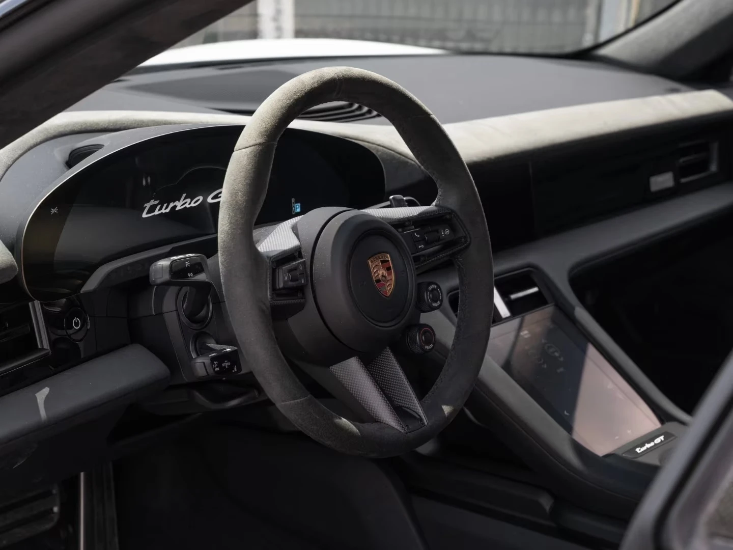 Porsche Taycan TURBO GT WEISSACH-PAKET KERAMIK CARBON BOSE CHRONO, снимка 9 - Автомобили и джипове - 55211664