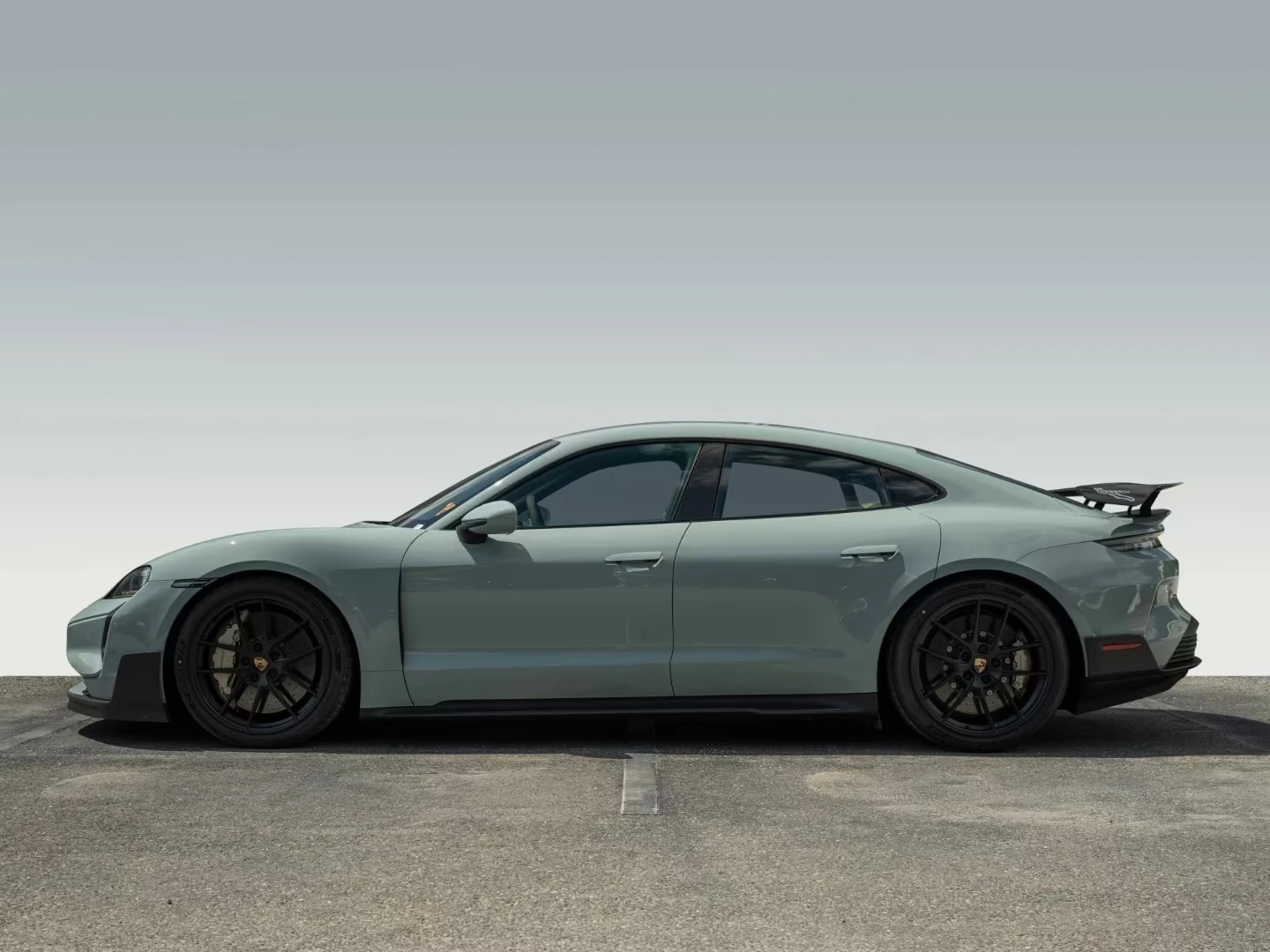 Porsche Taycan TURBO GT WEISSACH-PAKET KERAMIK CARBON BOSE CHRONO, снимка 2 - Автомобили и джипове - 55211664