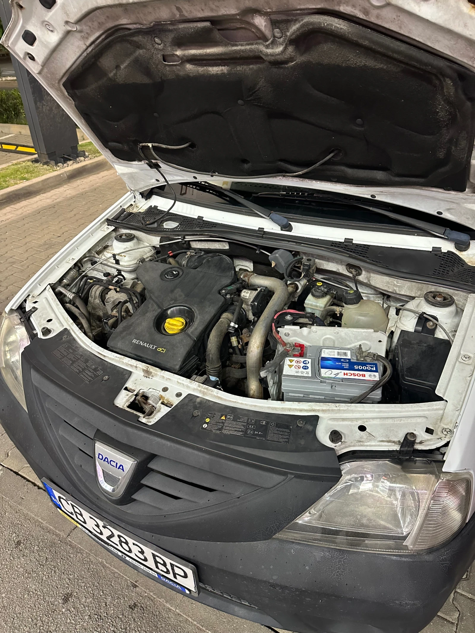 Dacia Logan, снимка 10 - Автомобили и джипове - 55227091