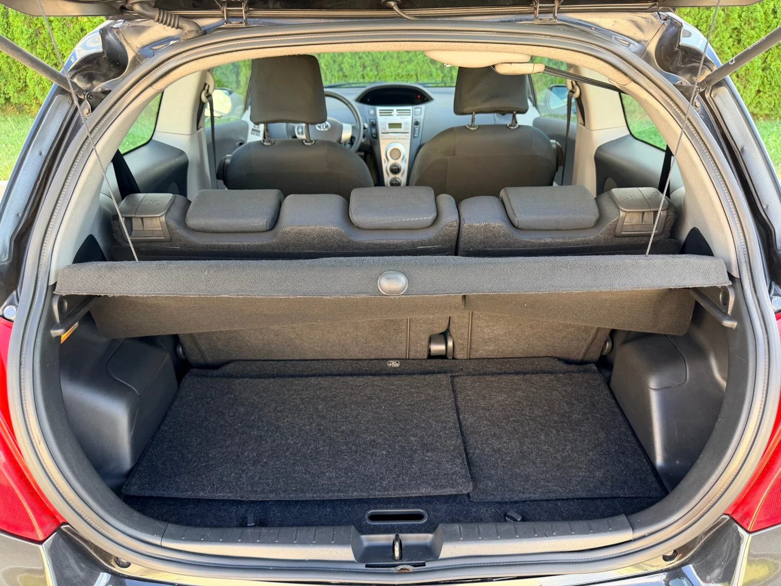 Toyota Yaris  1.4 D-D4 | ������� | ������ | ��������  | Mobile.bg � ����������� 12