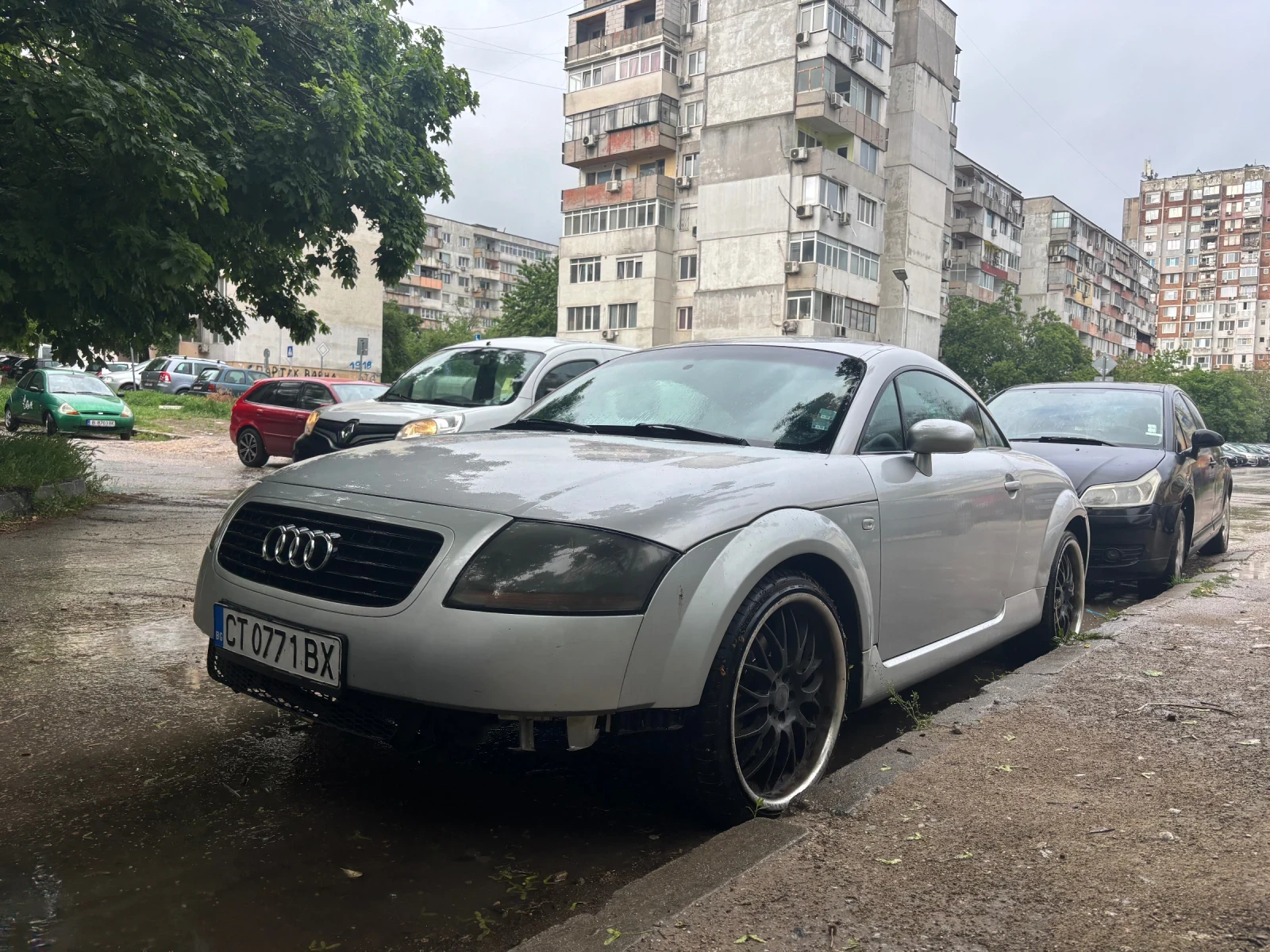 Audi Tt 1.8t, снимка 7 - Автомобили и джипове - 55335760