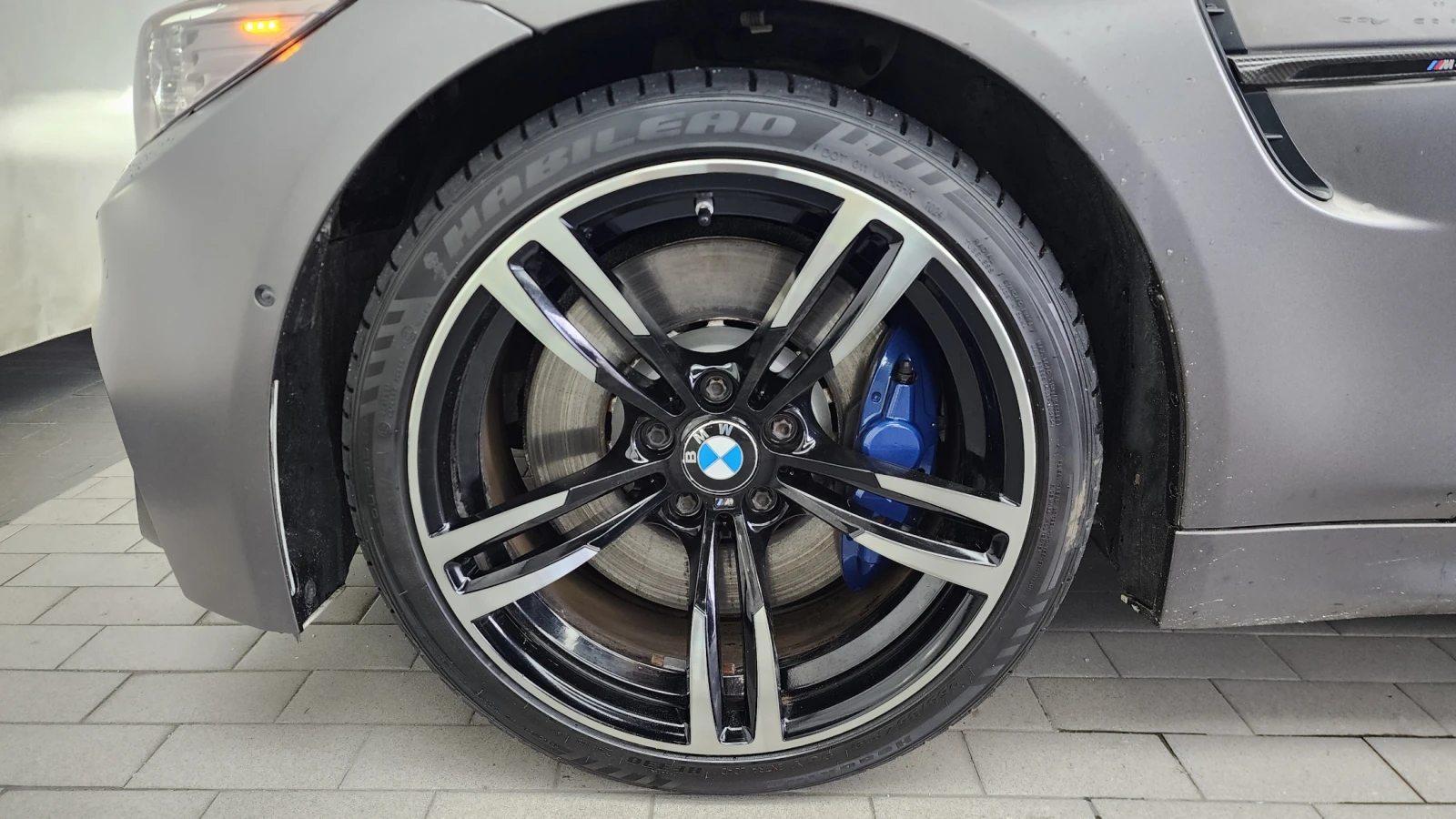 BMW M4 HEADUP* 360* КАМЕРА* ПОДГРЕВ* HARMAN* KARDON* , снимка 5 - Автомобили и джипове - 55395716