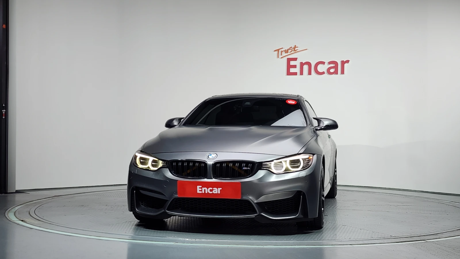 BMW M4 HEADUP* 360* КАМЕРА* ПОДГРЕВ* HARMAN* KARDON* , снимка 2 - Автомобили и джипове - 55395716