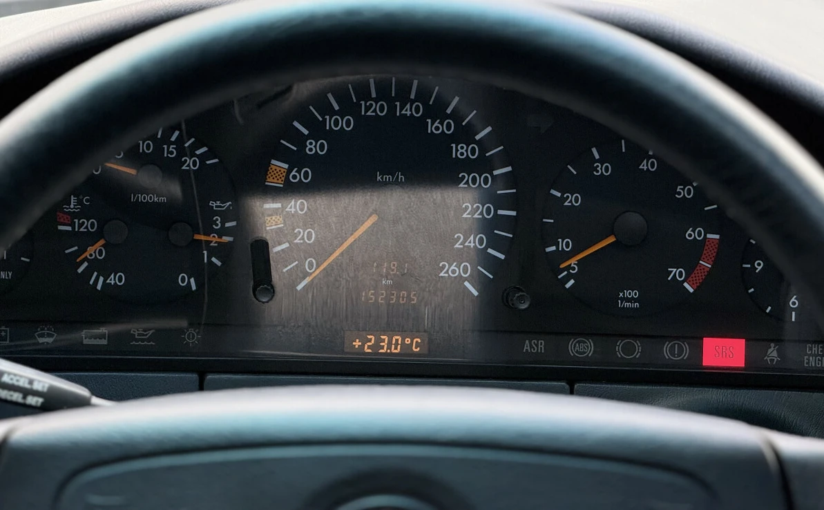 Mercedes-Benz CL 500 V8, снимка 10 - Автомобили и джипове - 55479173