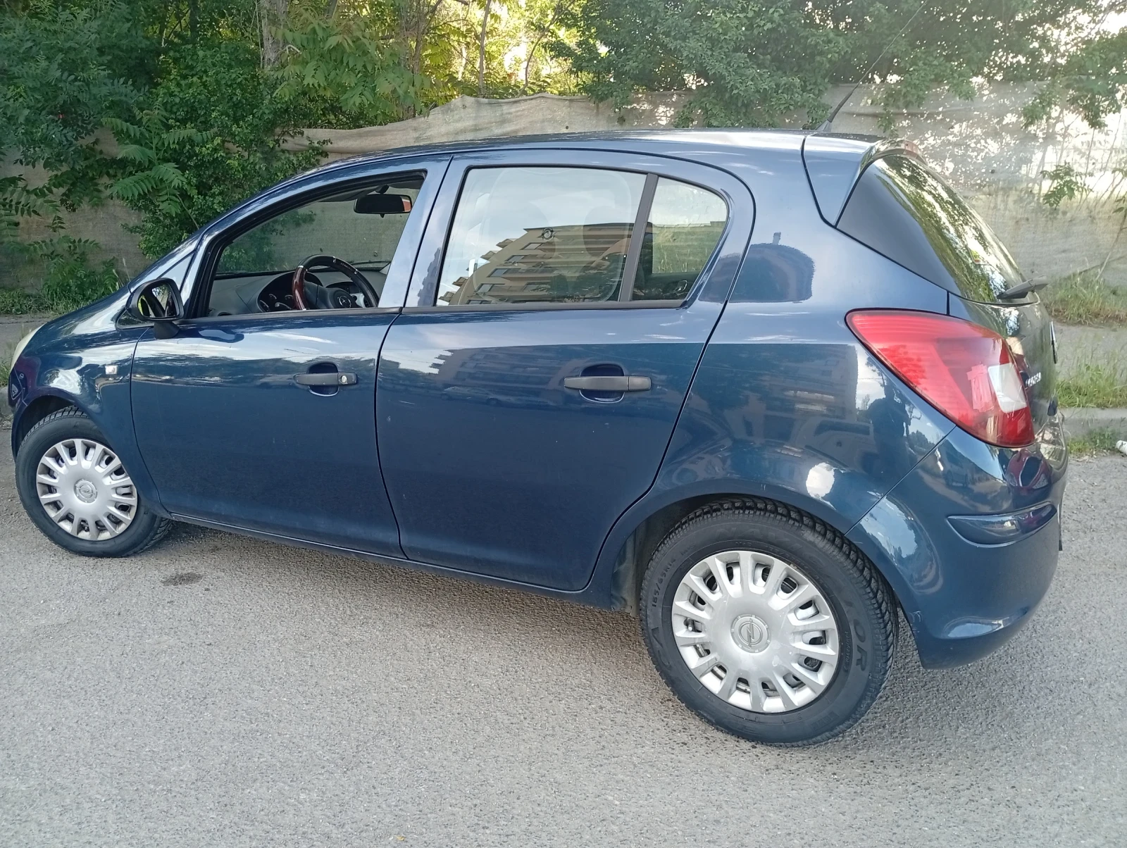 Opel Corsa 1.2i газ инжекцион , снимка 4 - Автомобили и джипове - 55491609