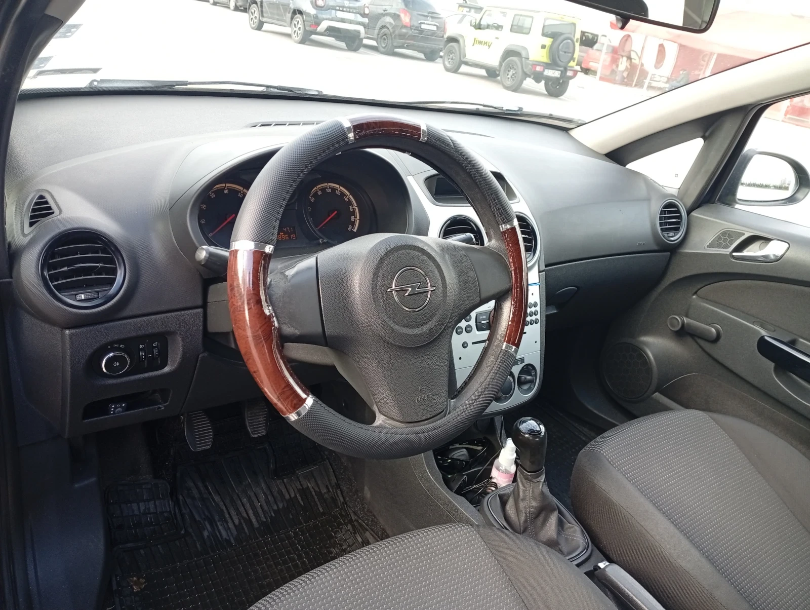 Opel Corsa 1.2i газ инжекцион , снимка 6 - Автомобили и джипове - 55491609