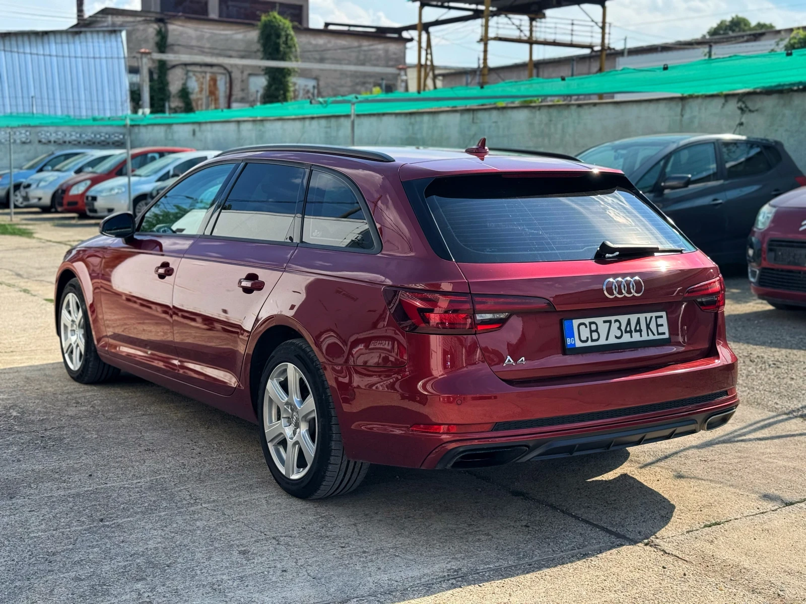 Audi A4 2.0TDI LED, снимка 4 - Автомобили и джипове - 55494054