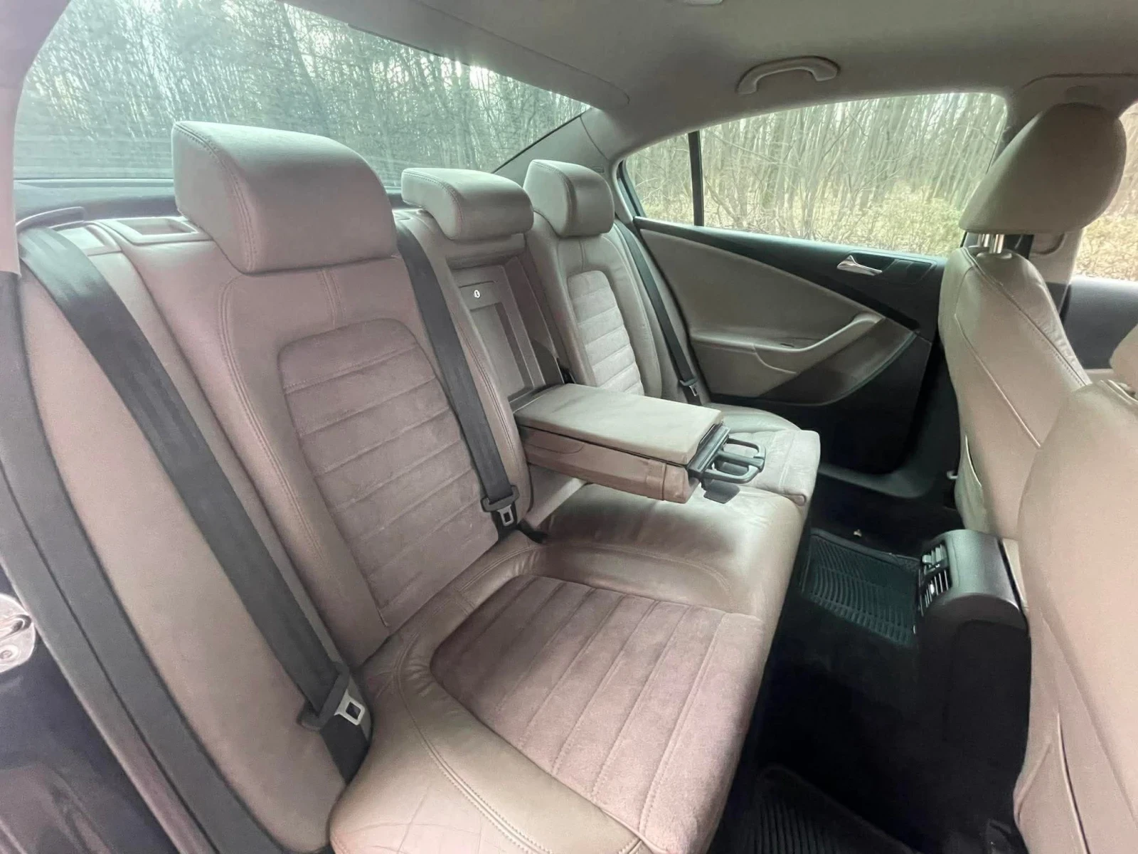 VW Passat, снимка 7 - Автомобили и джипове - 56705172