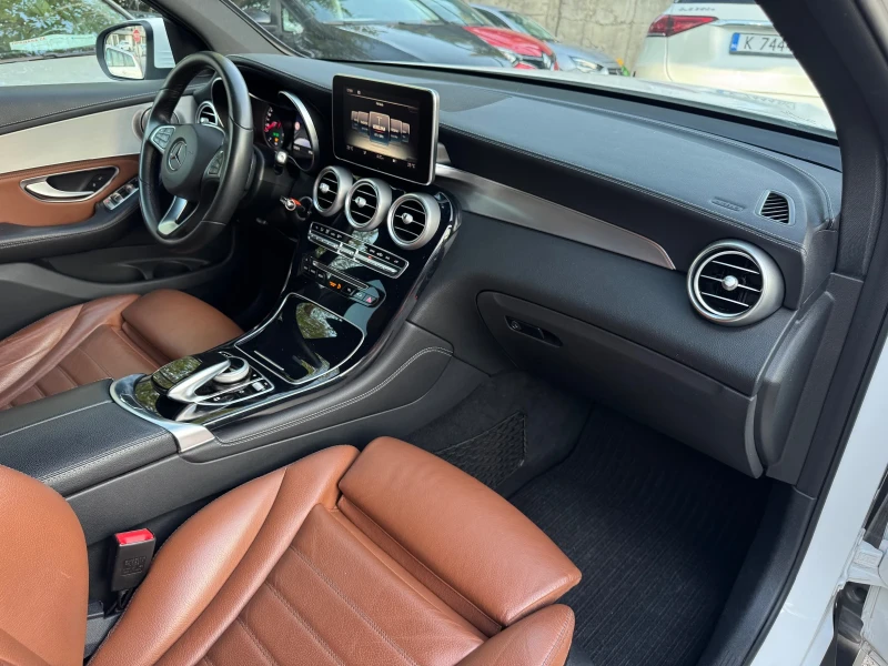 Mercedes-Benz GLC 250 d* 4matic* AMG Line, снимка 14 - Автомобили и джипове - 51170885