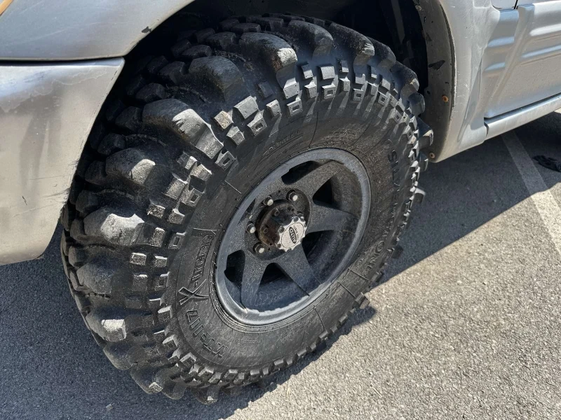 Hyundai Galloper, снимка 11 - Автомобили и джипове - 52369263