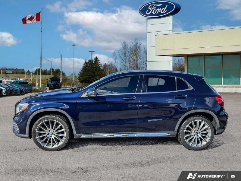 Mercedes-Benz GLA 250 4MATIC ПОДГРЕВ* CAM* CARPLAY* KEYLESS* , снимка 3 - Автомобили и джипове - 52838309