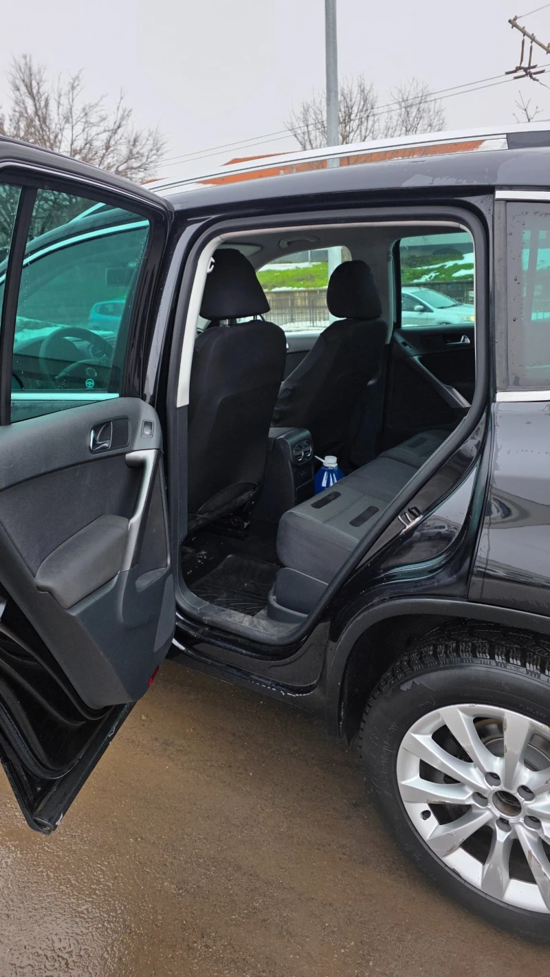 VW Tiguan 2.0TDI, снимка 9 - Автомобили и джипове - 53226021