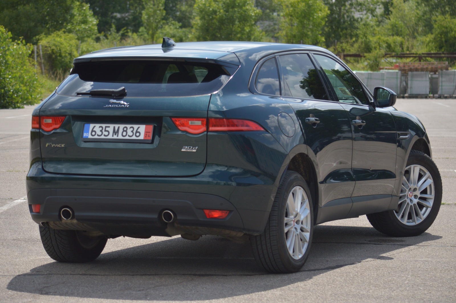 Jaguar F-PACE 3.0d PRESTIGE / PANORAMA / 4X4  - изображение 4