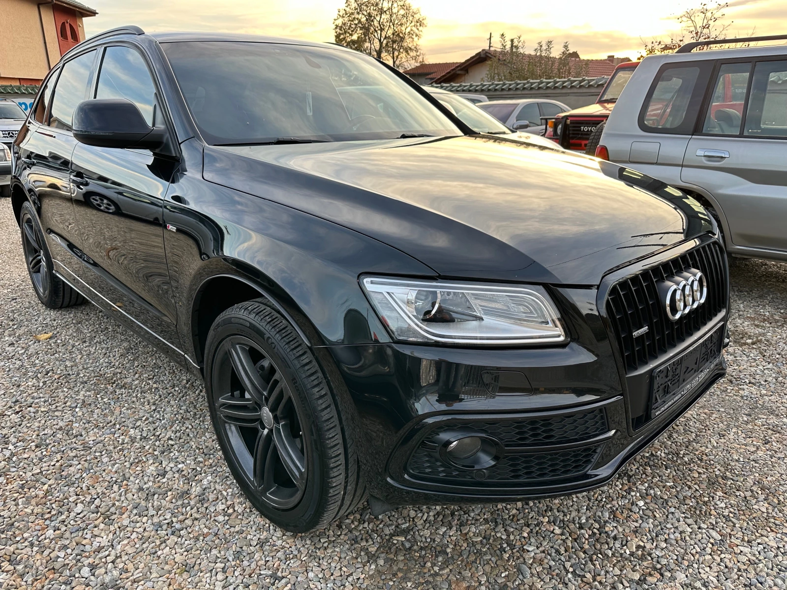 Audi Q5 2.0T S-line - изображение 3