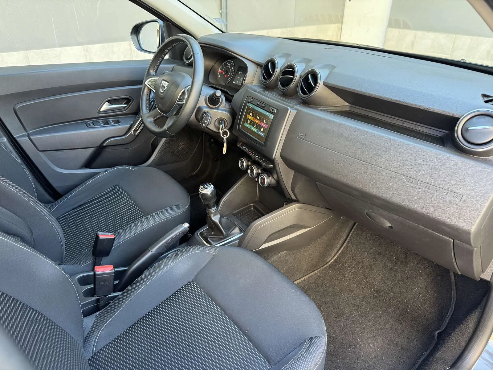 Dacia Duster 1.6 /  * * *  2. | Mobile.bg   8