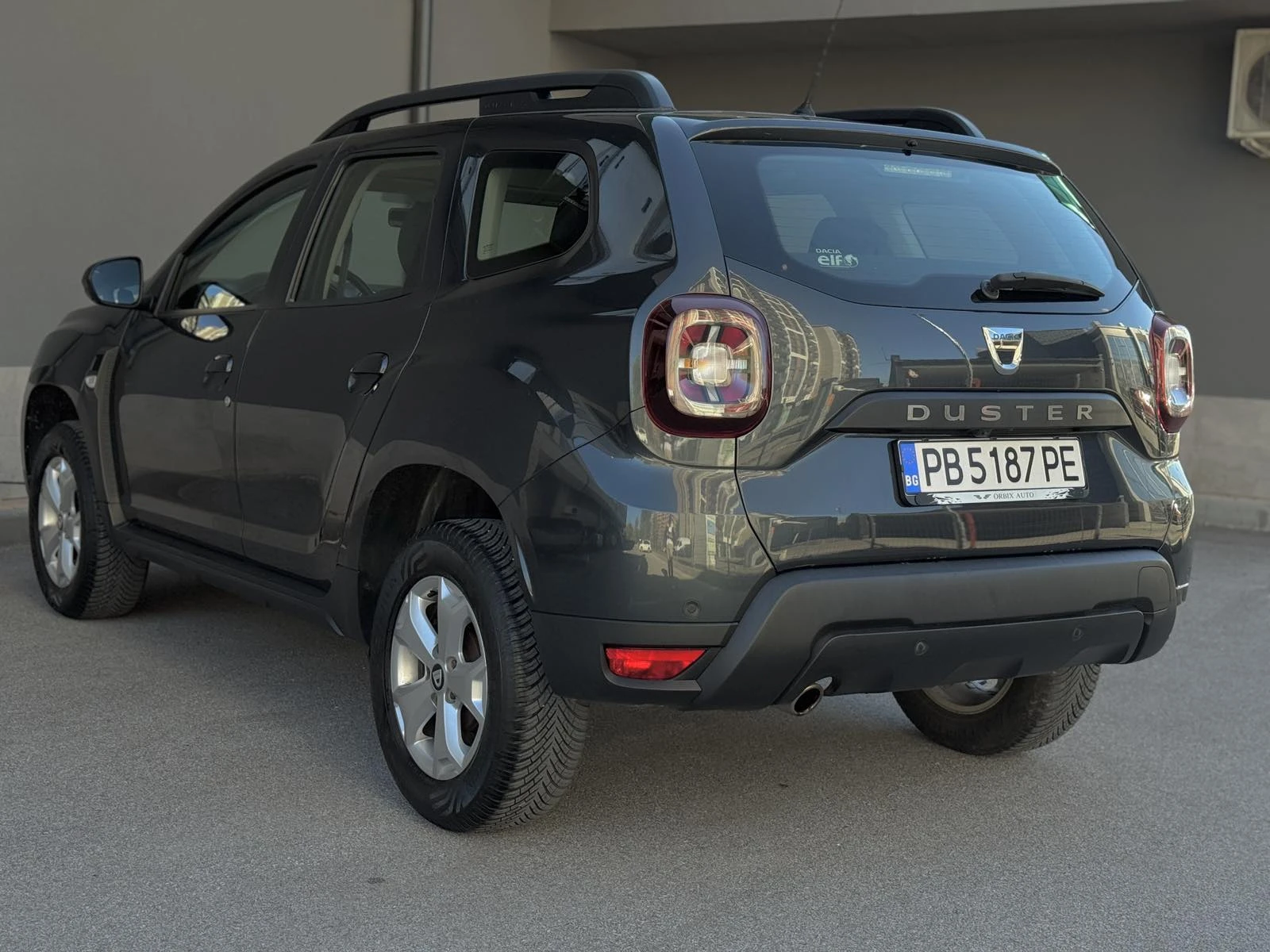 Dacia Duster 1.6 /  * * *  2. | Mobile.bg   3