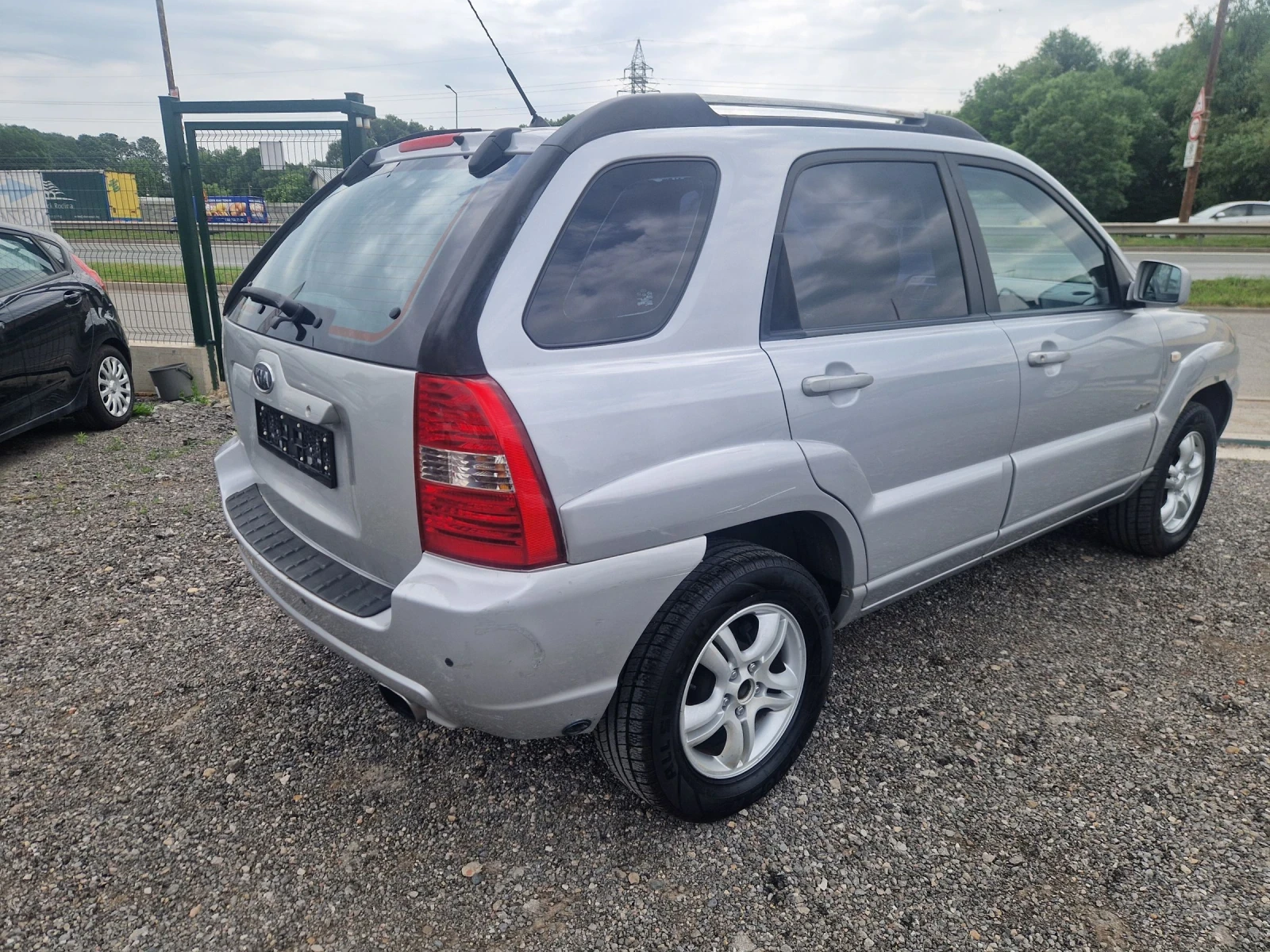 Kia Sportage 2.0i 16v 141PS.GPL 4X4 ITALIA - изображение 8