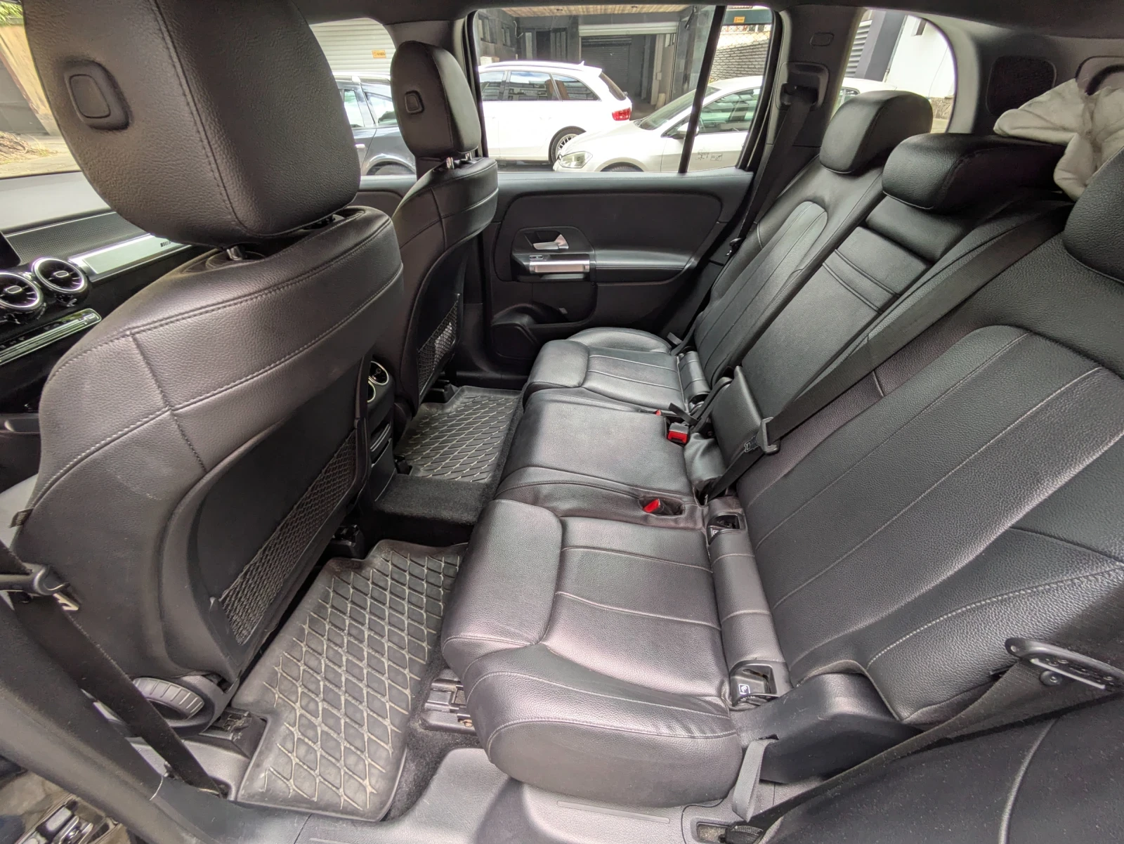 Mercedes-Benz GLB AMG - изображение 7