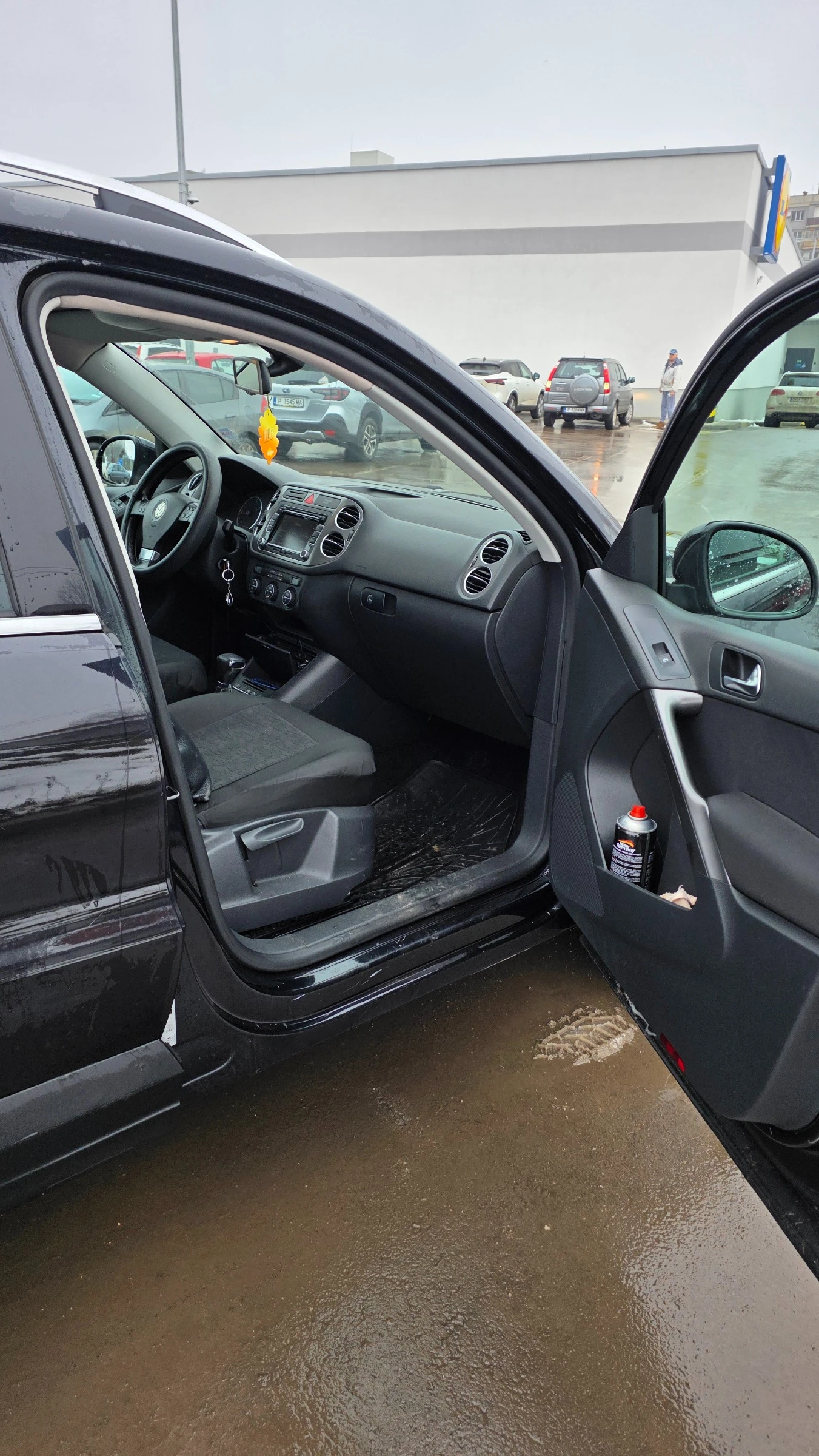 VW Tiguan 2.0TDI - изображение 6