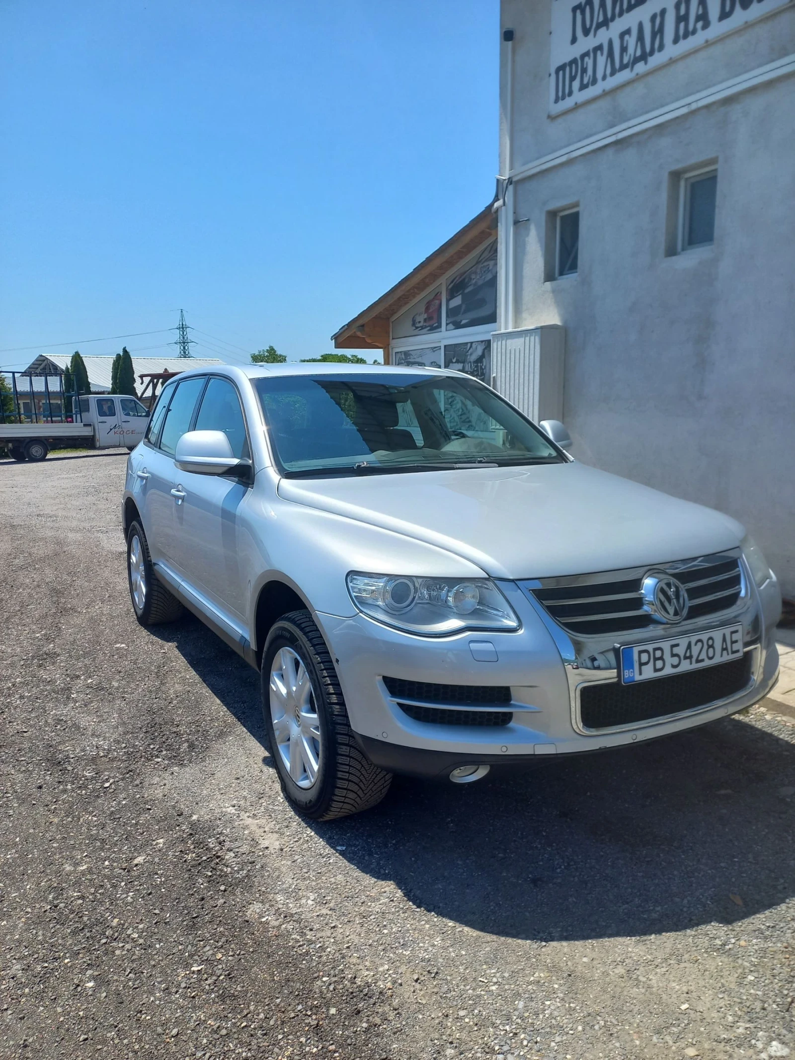 VW Touareg 2.5 - изображение 3