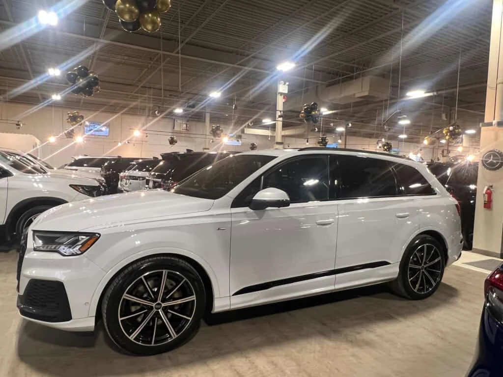 Audi Q7 55TFSI Technik  FULL CARFAX, снимка 2 - Автомобили и джипове - 53878433