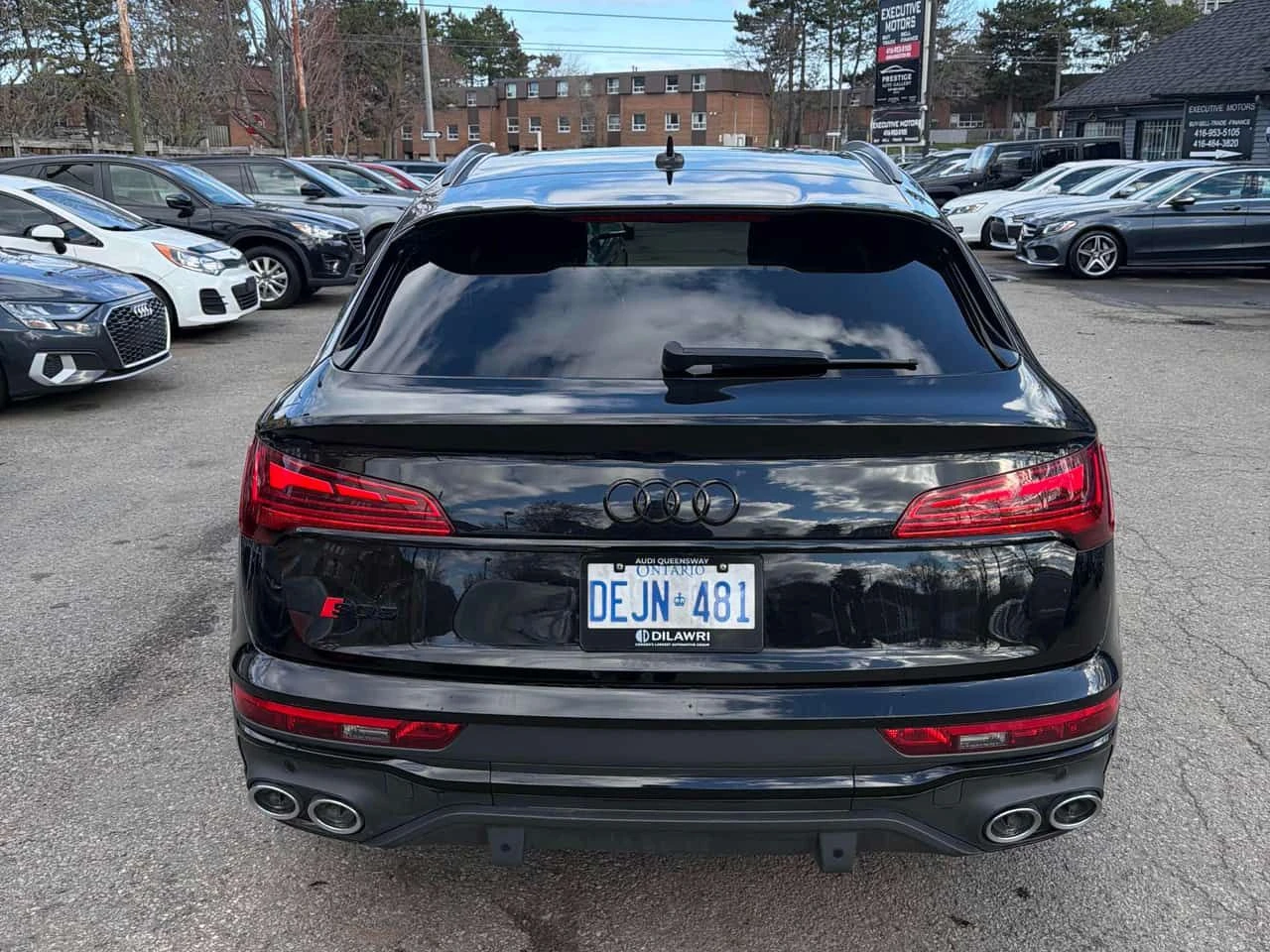 Audi SQ5 Sportback Progressiv  CARFAX, снимка 2 - Автомобили и джипове - 54297048