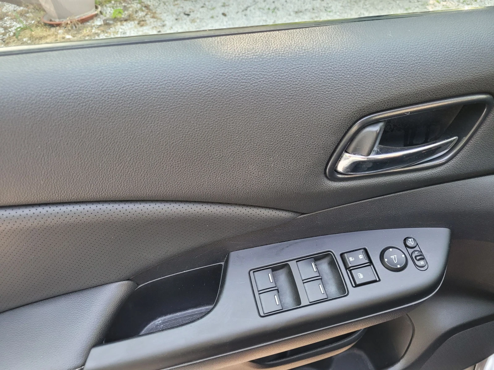 Honda Cr-v 1.6 I-DETC 4X4 , снимка 17 - Автомобили и джипове - 54510954
