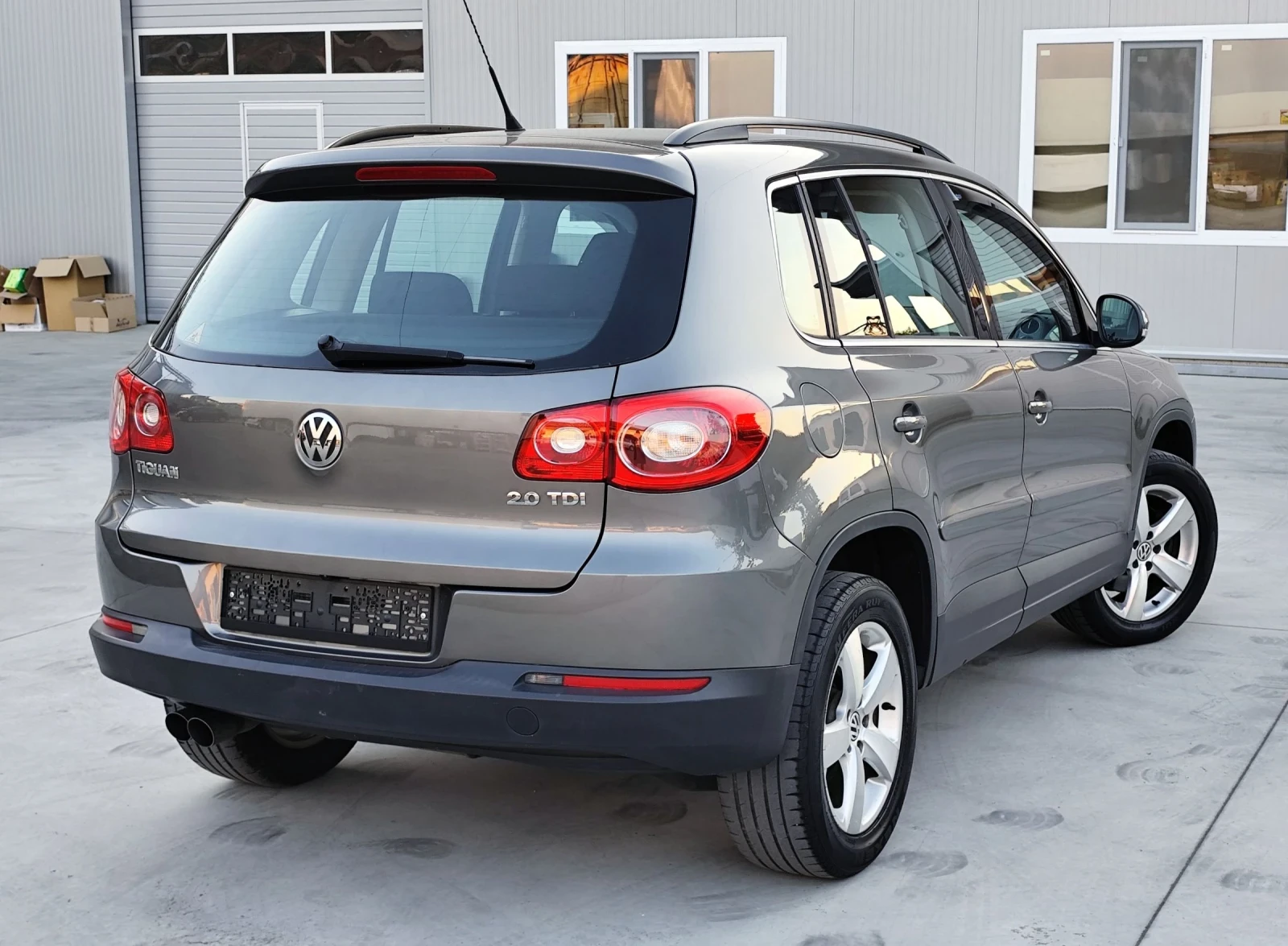 VW Tiguan 2.0TDI-4-MOTION-NAVI-������-OFF-ROAD | Mobile.bg � ����������� 6
