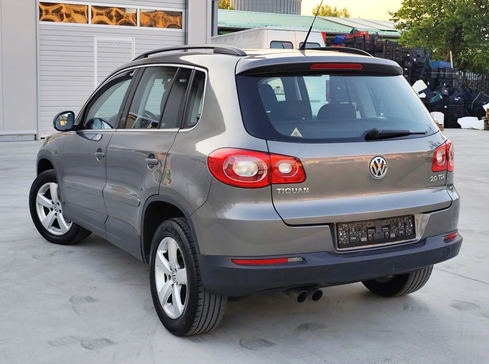 VW Tiguan 2.0TDI-4-MOTION-NAVI-������-OFF-ROAD | Mobile.bg � ����������� 5