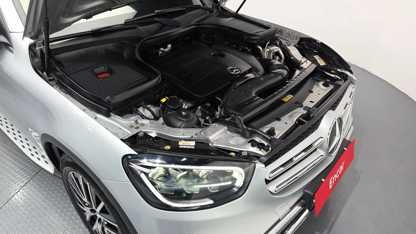Mercedes-Benz GLC 300 4MATIC, снимка 6 - Автомобили и джипове - 55466486