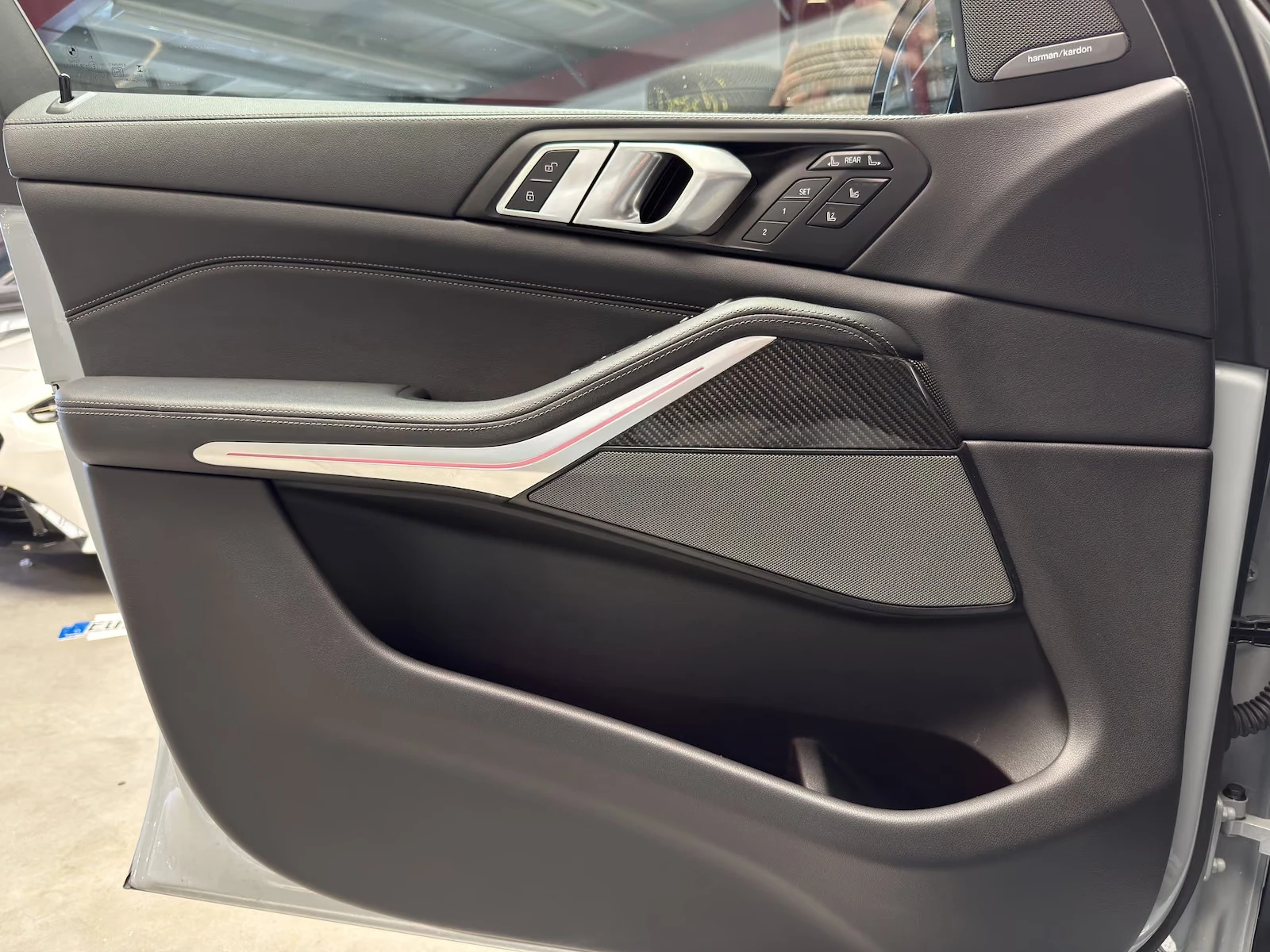 BMW X7 40d/xDrive/M-SPORT/HUD/360/PANO/ | Mobile.bg � ����������� 7