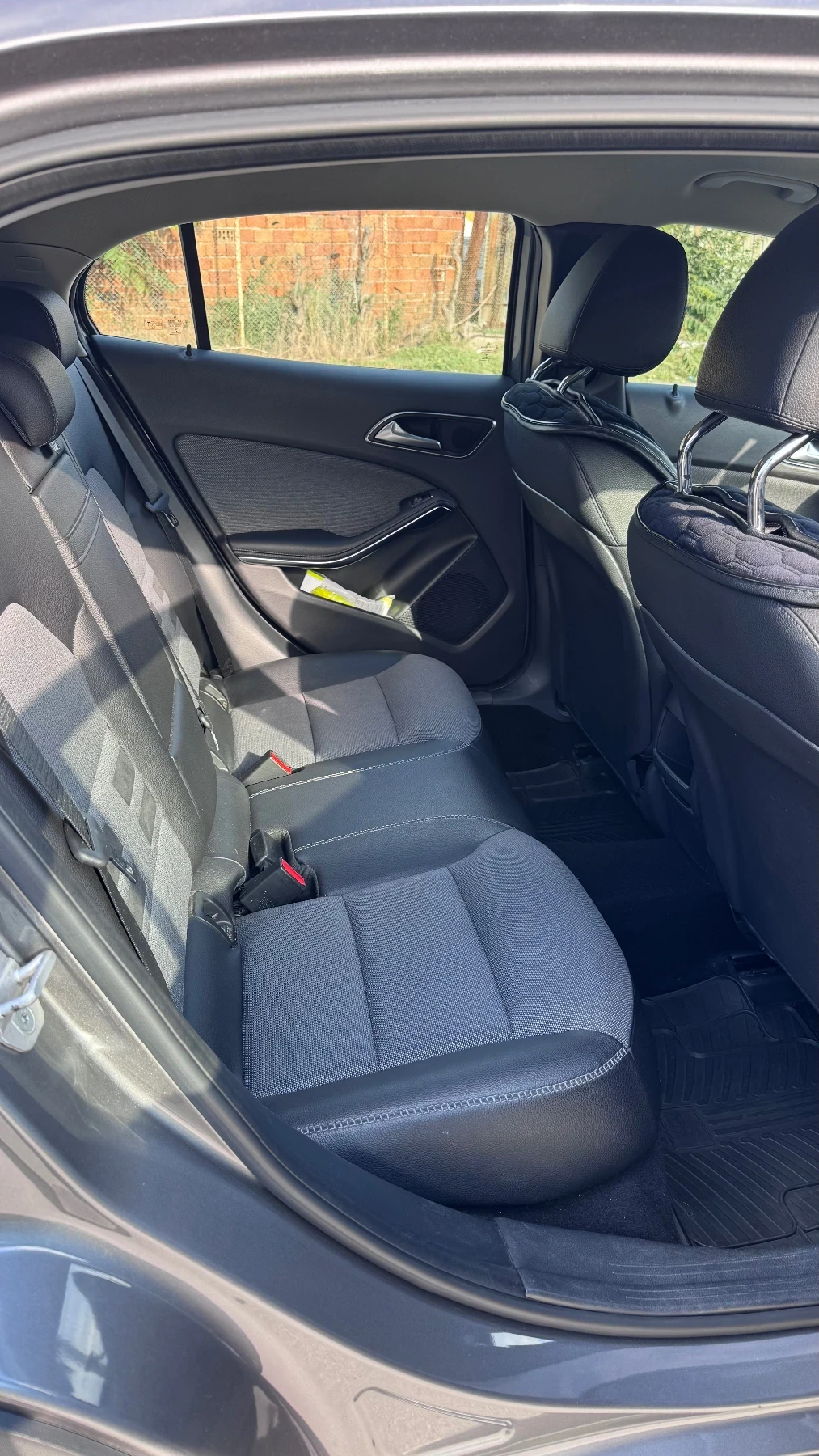 Mercedes-Benz GLA 250, снимка 6 - Автомобили и джипове - 56608038