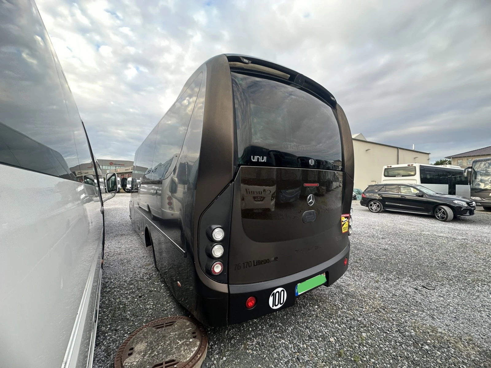 Mercedes-Benz Vario Unvi 818, VIP - изображение 6