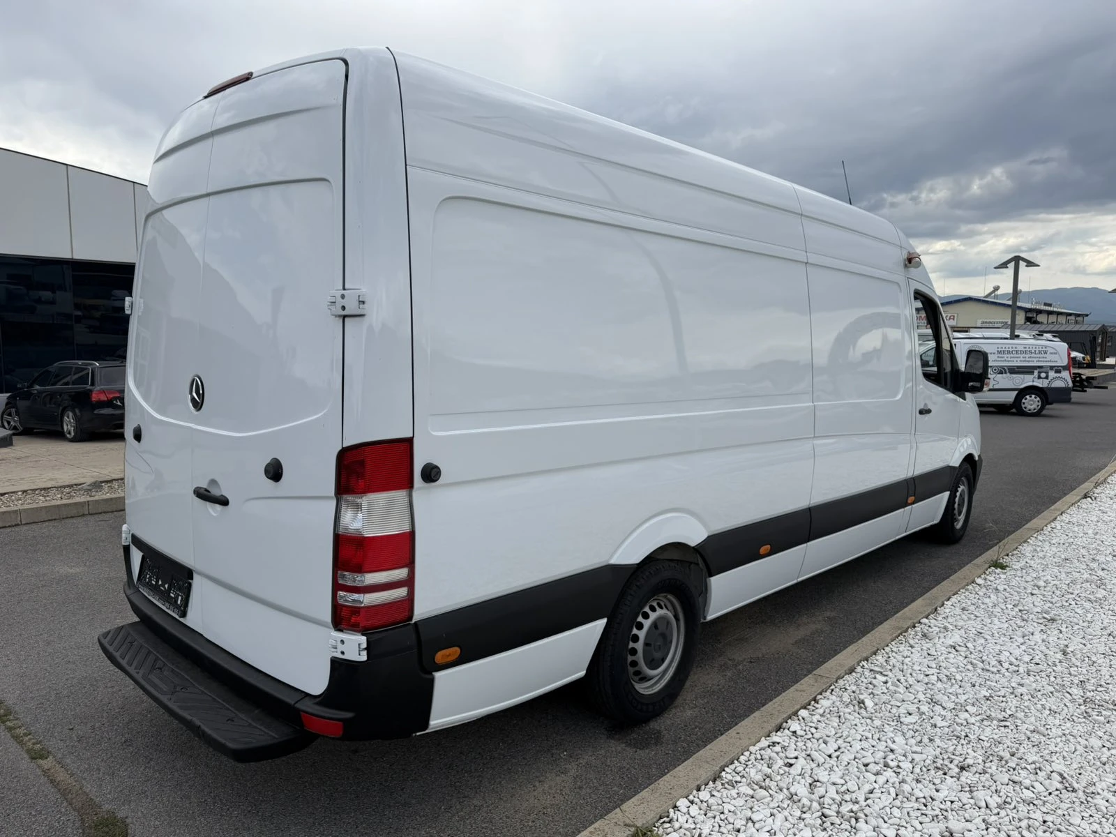 Mercedes-Benz Sprinter 314 Хладилен/2камери, снимка 4 - Бусове и автобуси - 55432358
