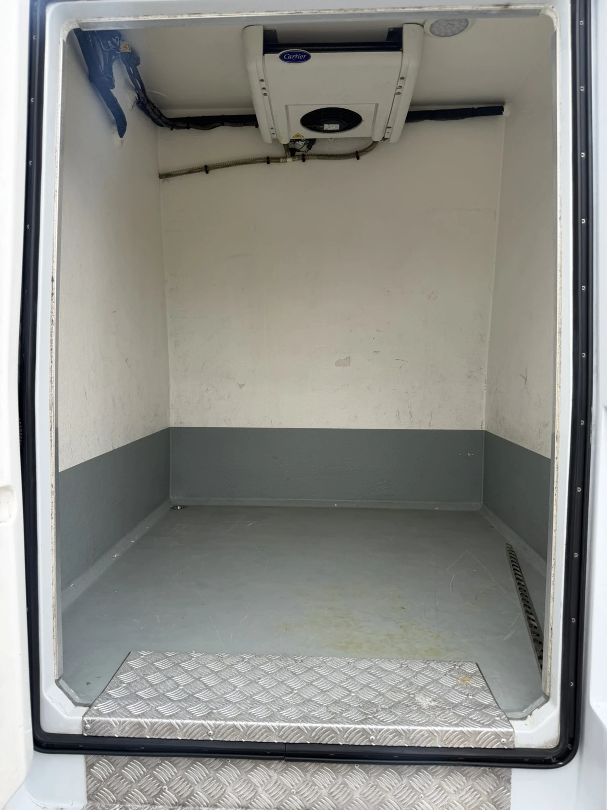 Mercedes-Benz Sprinter 314 Хладилен/2камери, снимка 9 - Бусове и автобуси - 55432358