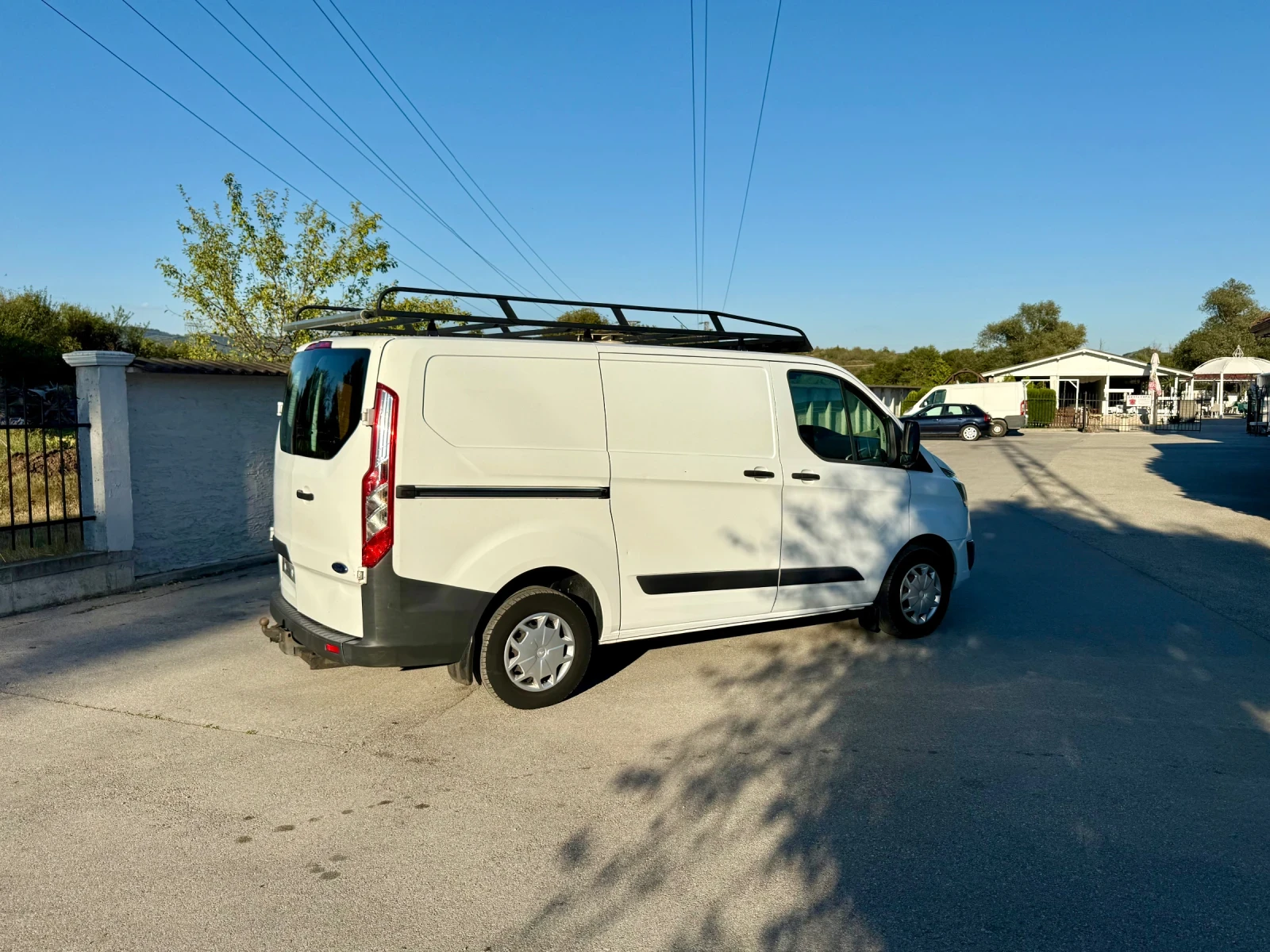 Ford Transit Custom ТОП СЪСТОЯНИЕ* 2.2D* 125коня * КЛИМА, снимка 2 - Бусове и автобуси - 56123535