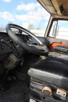 Iveco 190-32 КАНАЛОПОЧИСТВАЩА МАШИНА - ВОМА IVECO 190-26 6Х2  Н, снимка 9 - Камиони - 53609524