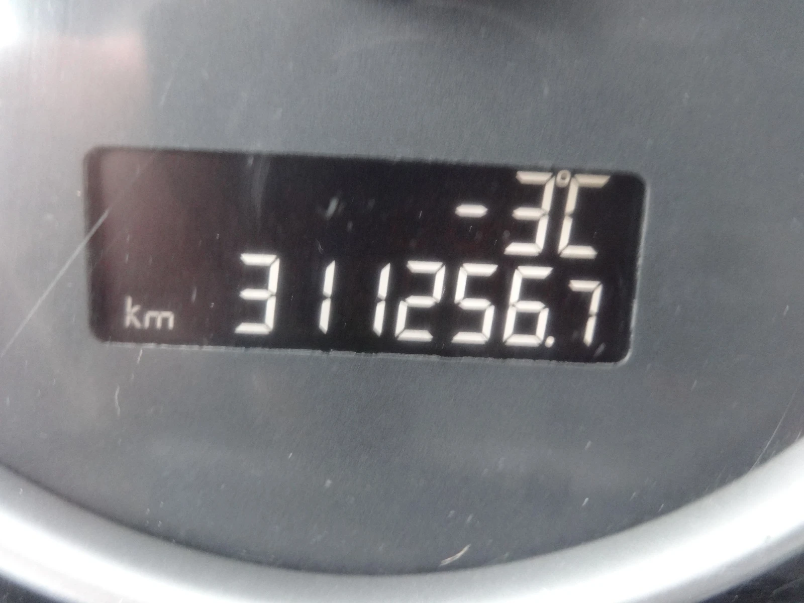 Man Tgl 12.220* 11990* .   | Mobile.bg   11