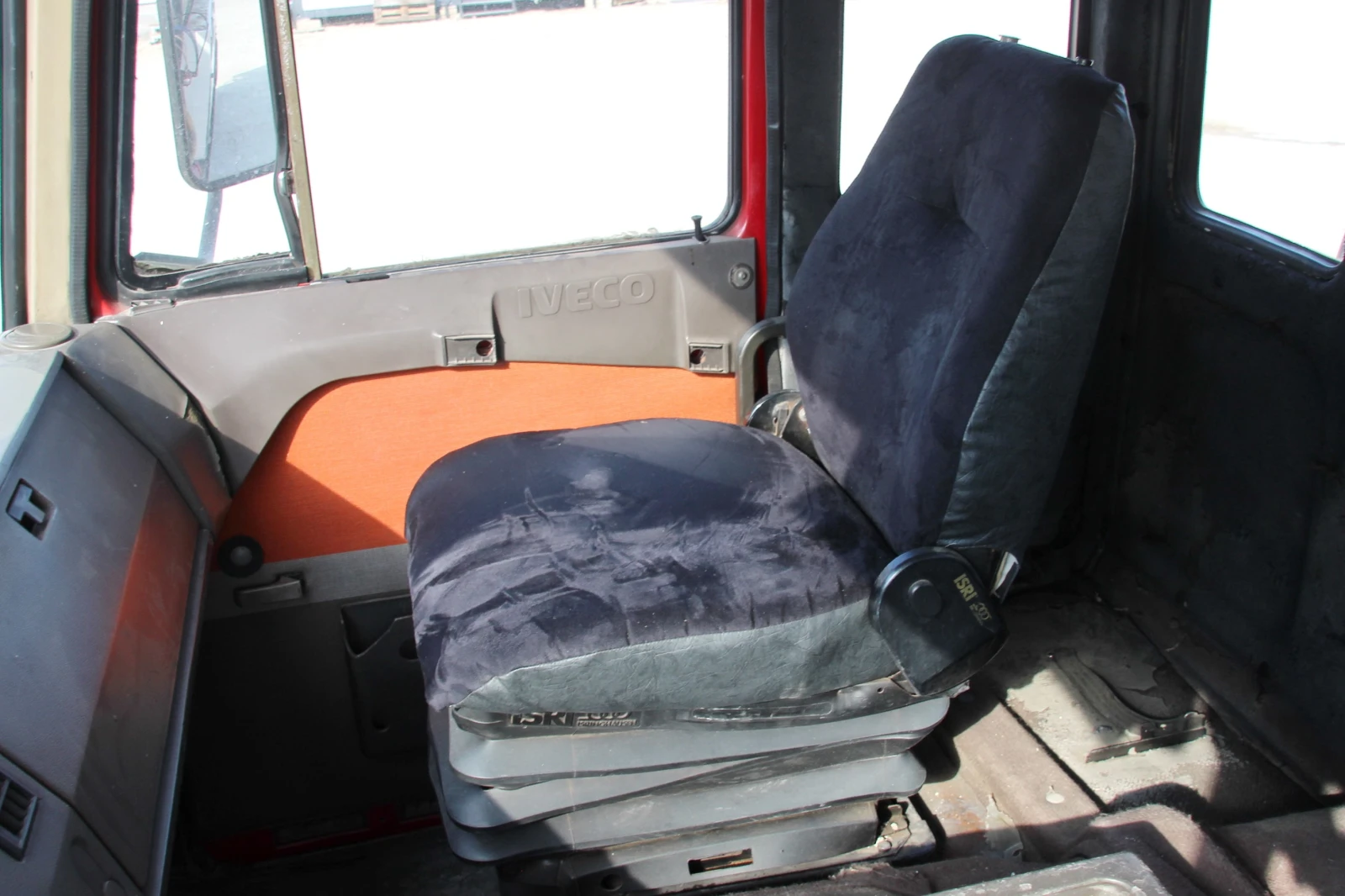 Iveco 190-32 ���������������� ������ - ���� IVECO 190-26 6�2  � | Mobile.bg � ����������� 12