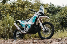     Kove Motorcycles 450Rally