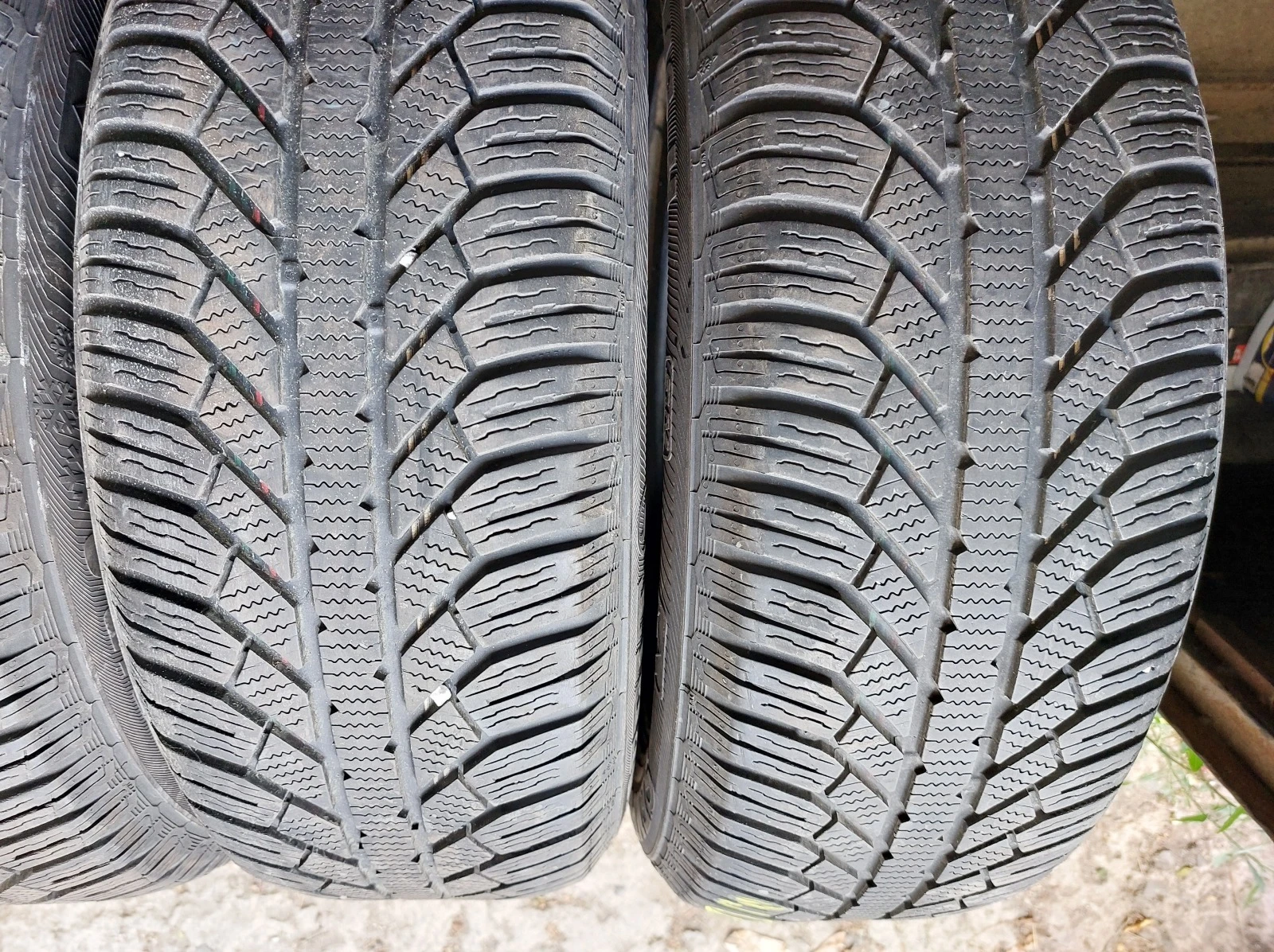 ���� 215/65R16 | Mobile.bg � ����������� 2