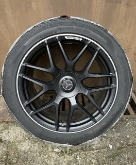 Гуми с джанти Yokohama 285/45R22, снимка 1 - Гуми и джанти - 49194703