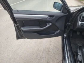 BMW 330, снимка 16