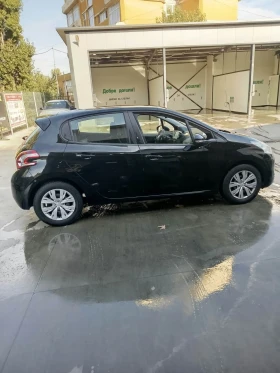 Peugeot 208 1.2 2013 , снимка 6