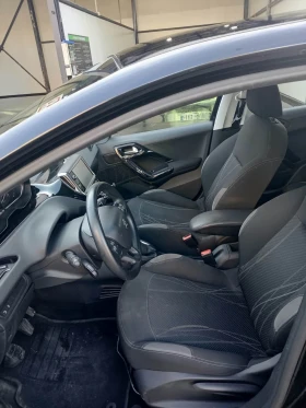 Peugeot 208 1.2 2013 , снимка 8