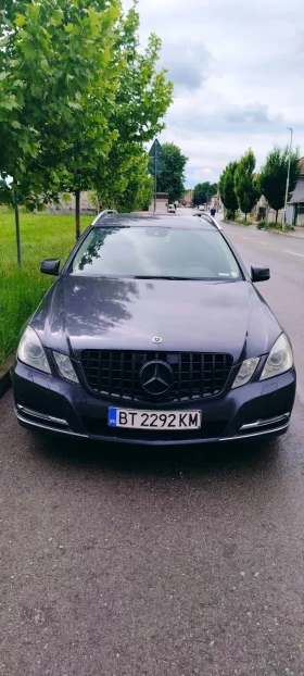 Обява за продажба на Mercedes-Benz E 220 2.2 ~11 500 лв. - изображение 1
