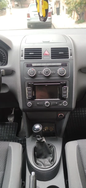 VW Touran 1.6 TDI | Mobile.bg    10