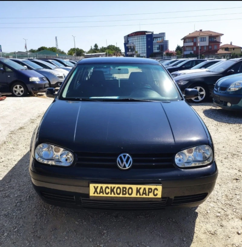 VW Golf 1.4i, снимка 2 - Автомобили и джипове - 37986071