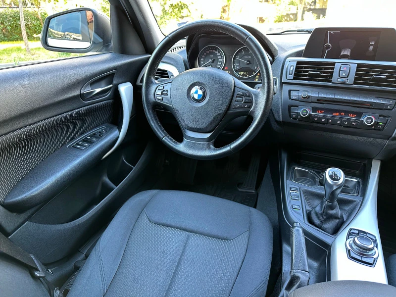 BMW 120 xDrvie , снимка 8 - Автомобили и джипове - 45494593