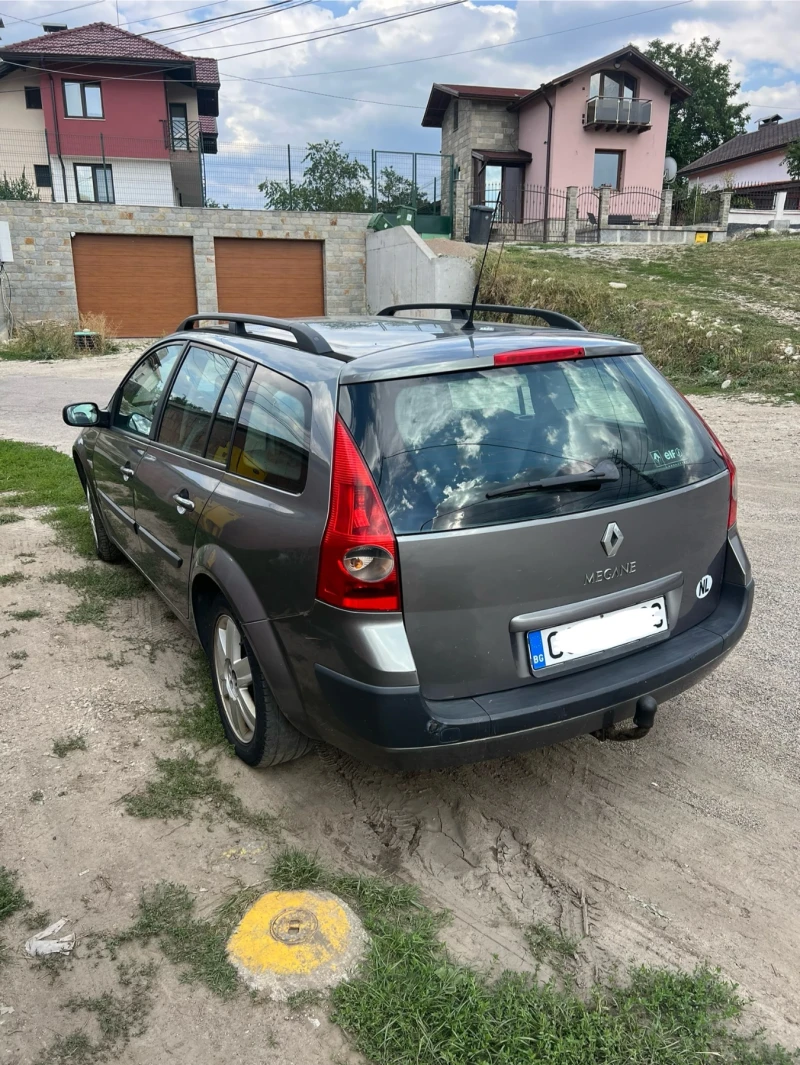 Renault Megane Газ* , снимка 2 - Автомобили и джипове - 47132805